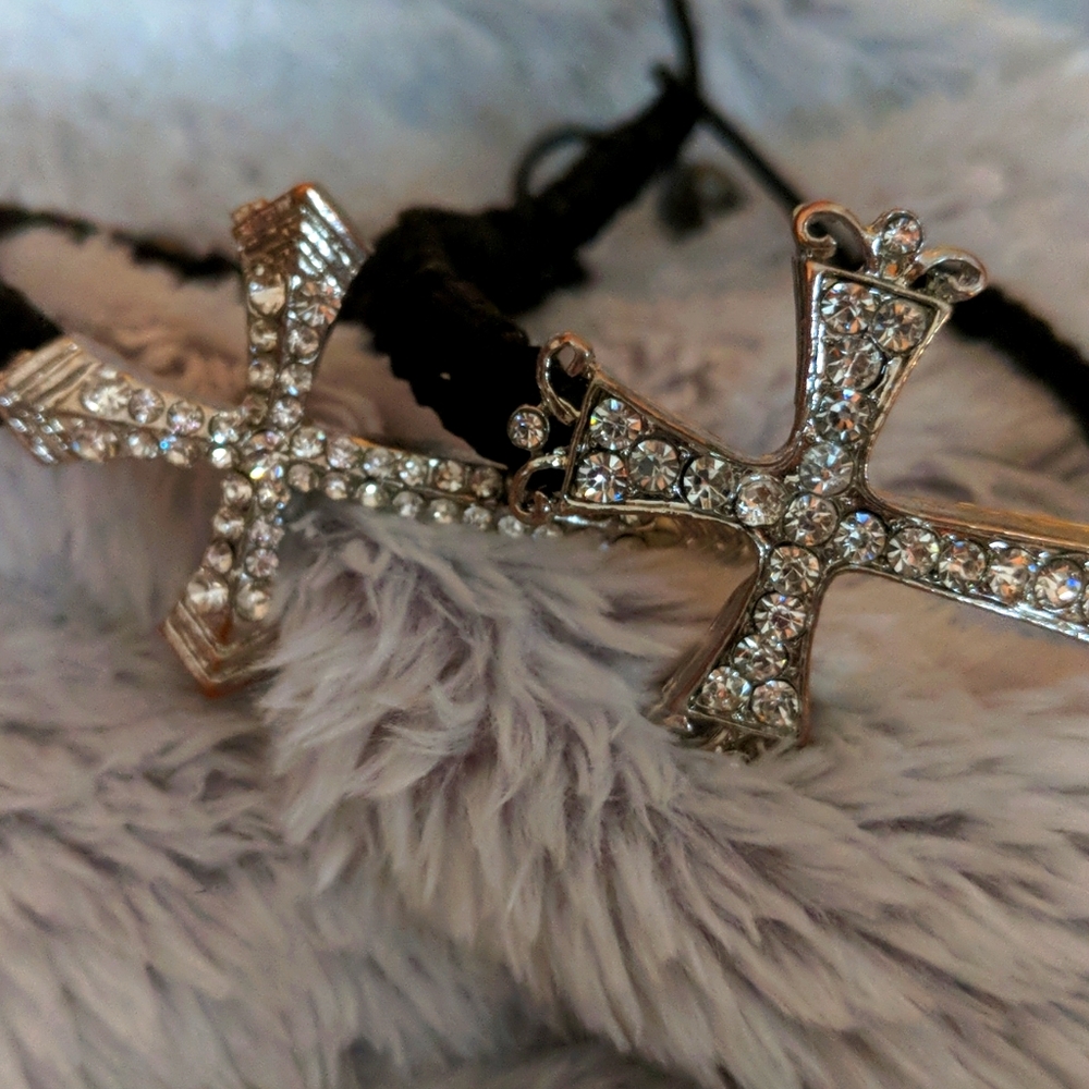Adjustable bracelets